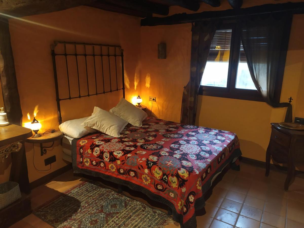 Apartamento Al-Vivaque Міранда-дель-Кастаньяр Екстер'єр фото